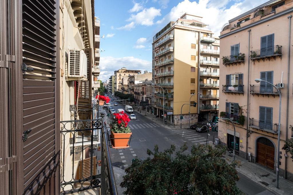 Casa Sikania Palermo Exterior photo